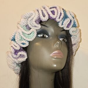 Crochet ruffle hat